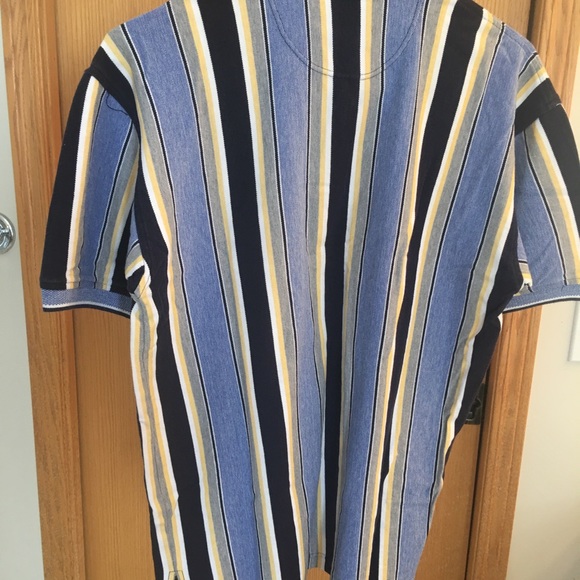 IZOD Short Sleeve Summer Shirt - NEW, Medium - Picture 4 of 5